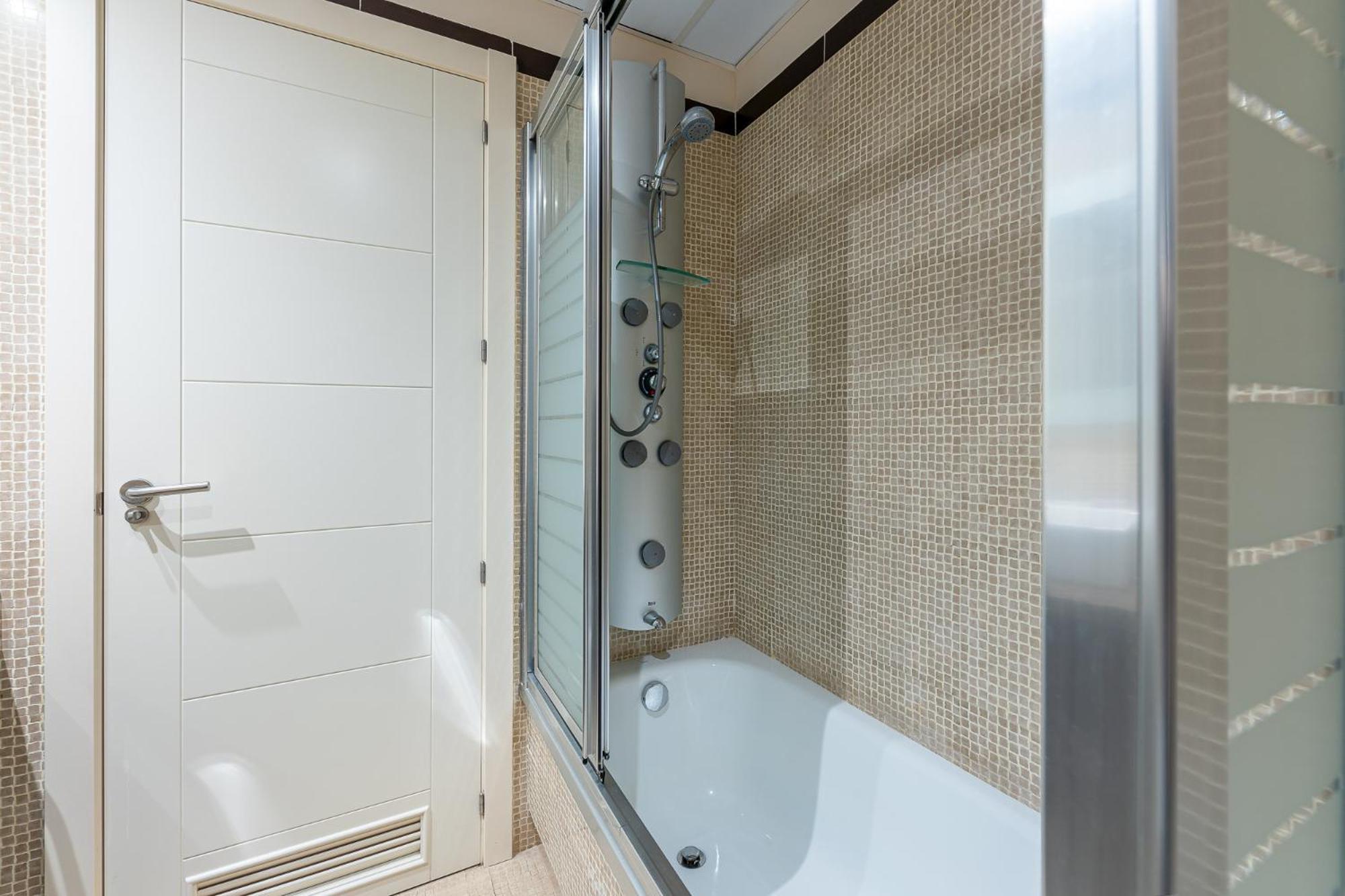 797 Holiday Rentals - Arcosur 4- Elegante Apartamento A 1 Min De La Playa 阿罗约德拉迷雅 外观 照片