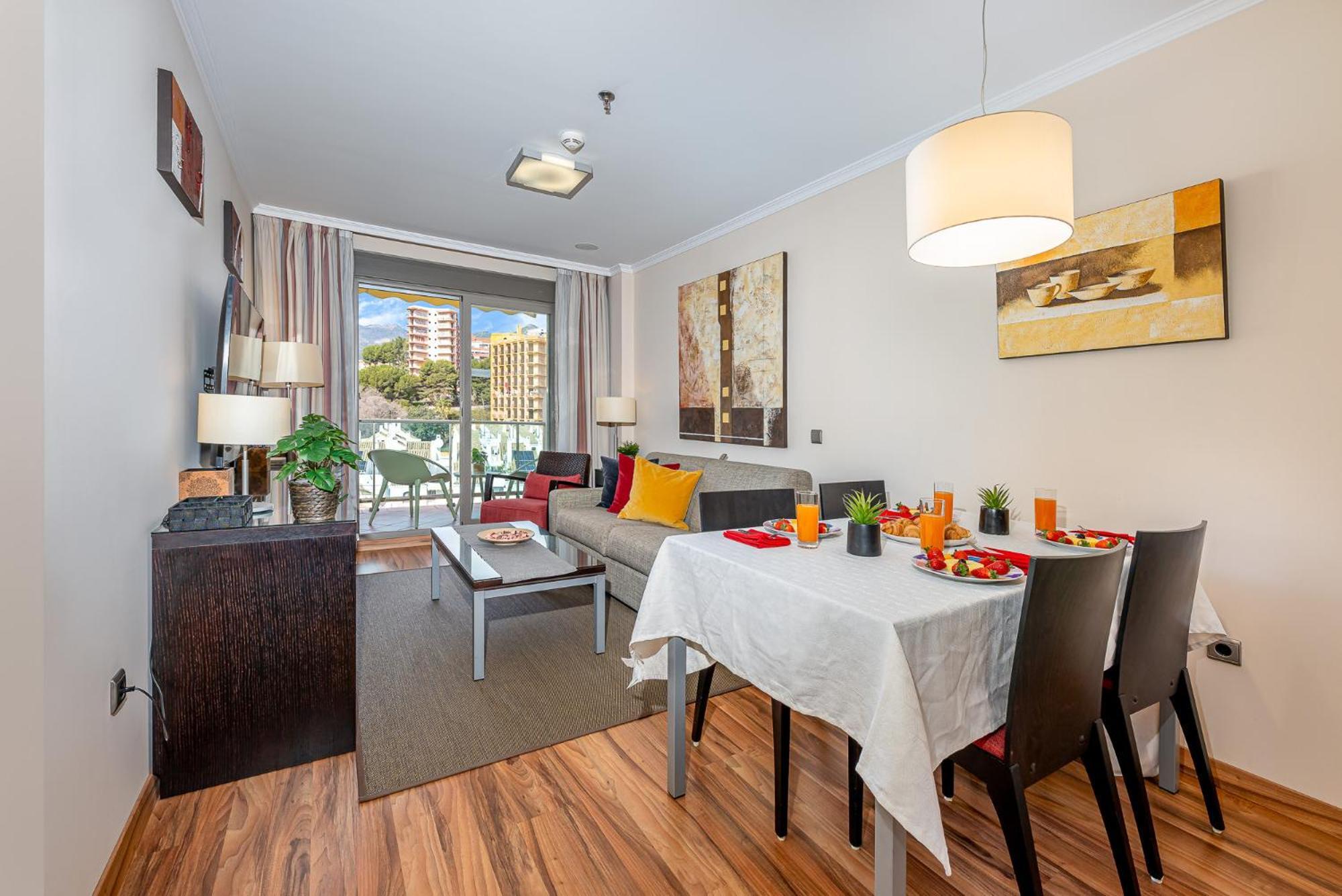 797 Holiday Rentals - Arcosur 4- Elegante Apartamento A 1 Min De La Playa 阿罗约德拉迷雅 外观 照片